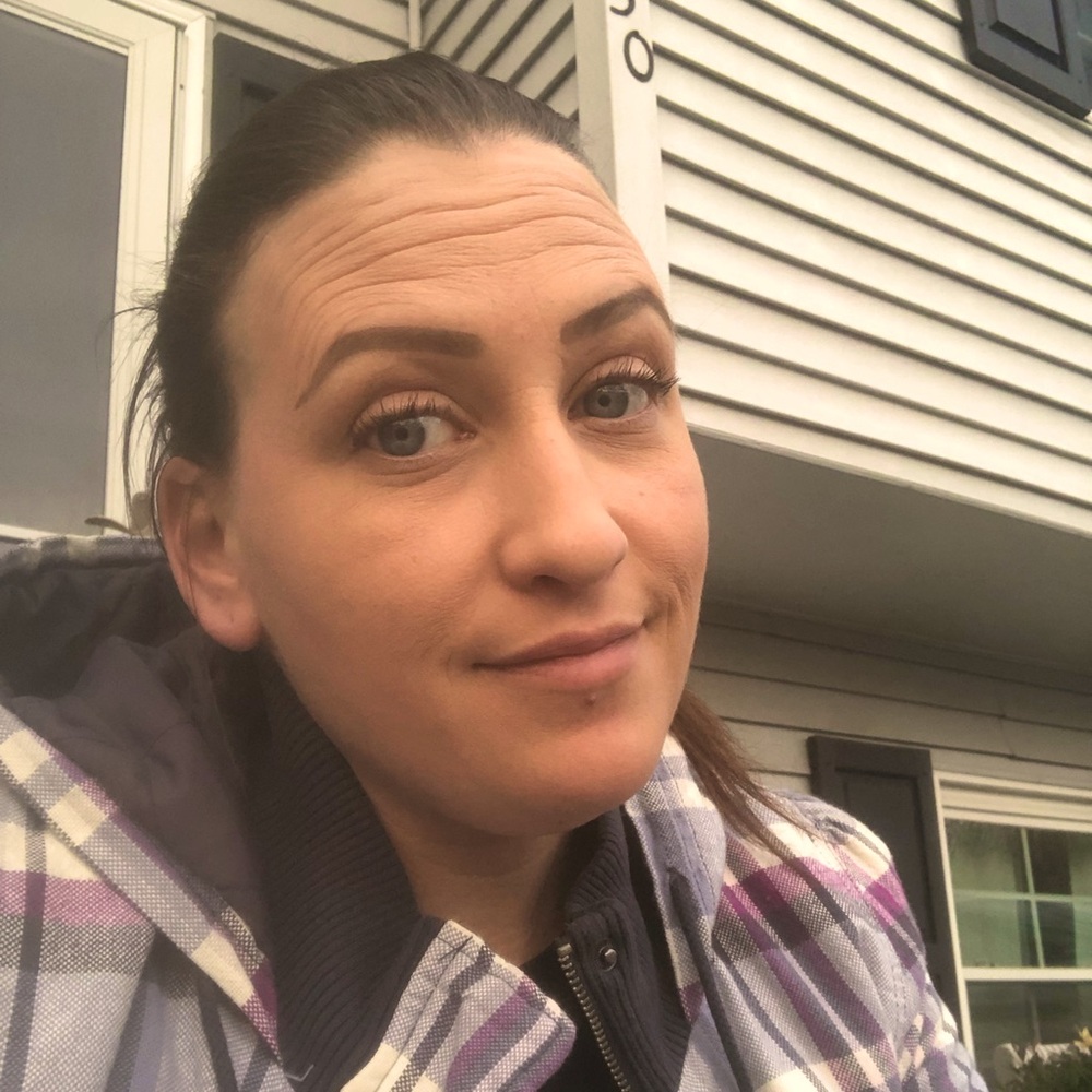 Meet your Posher, Heidi